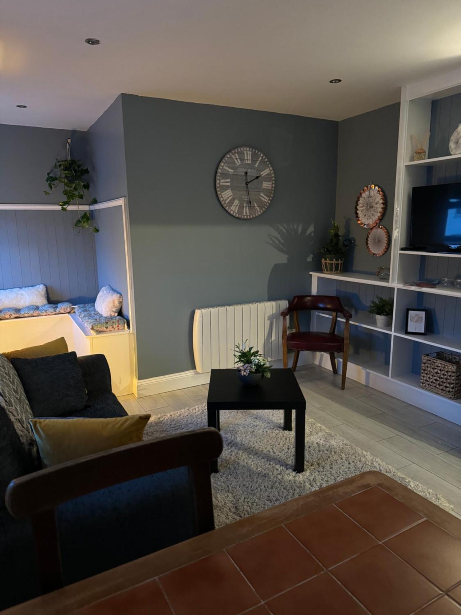 Appartement Woodquay Mews à Galway Extérieur photo